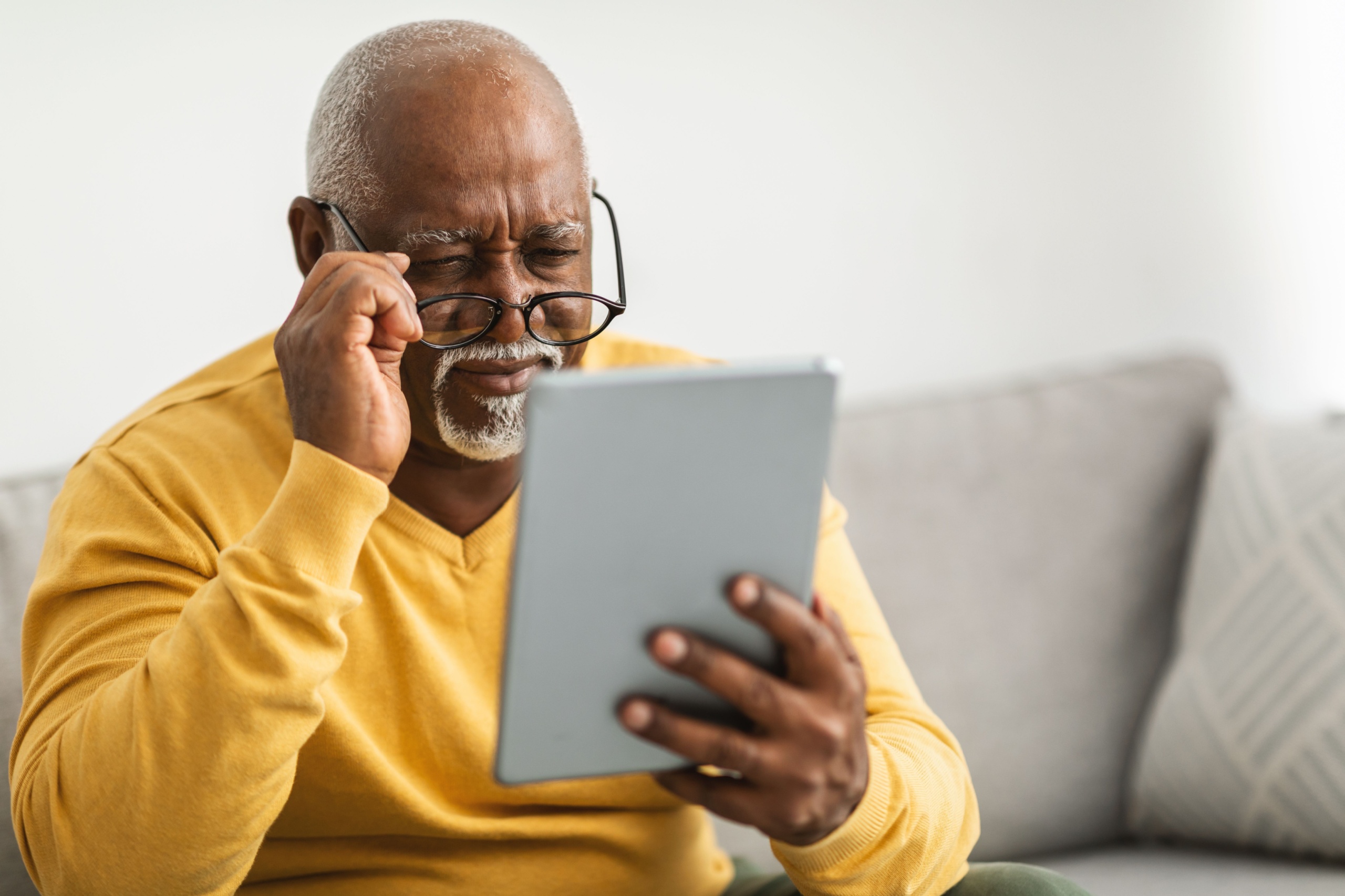 Cataracts: What Age Do They Typically Start?